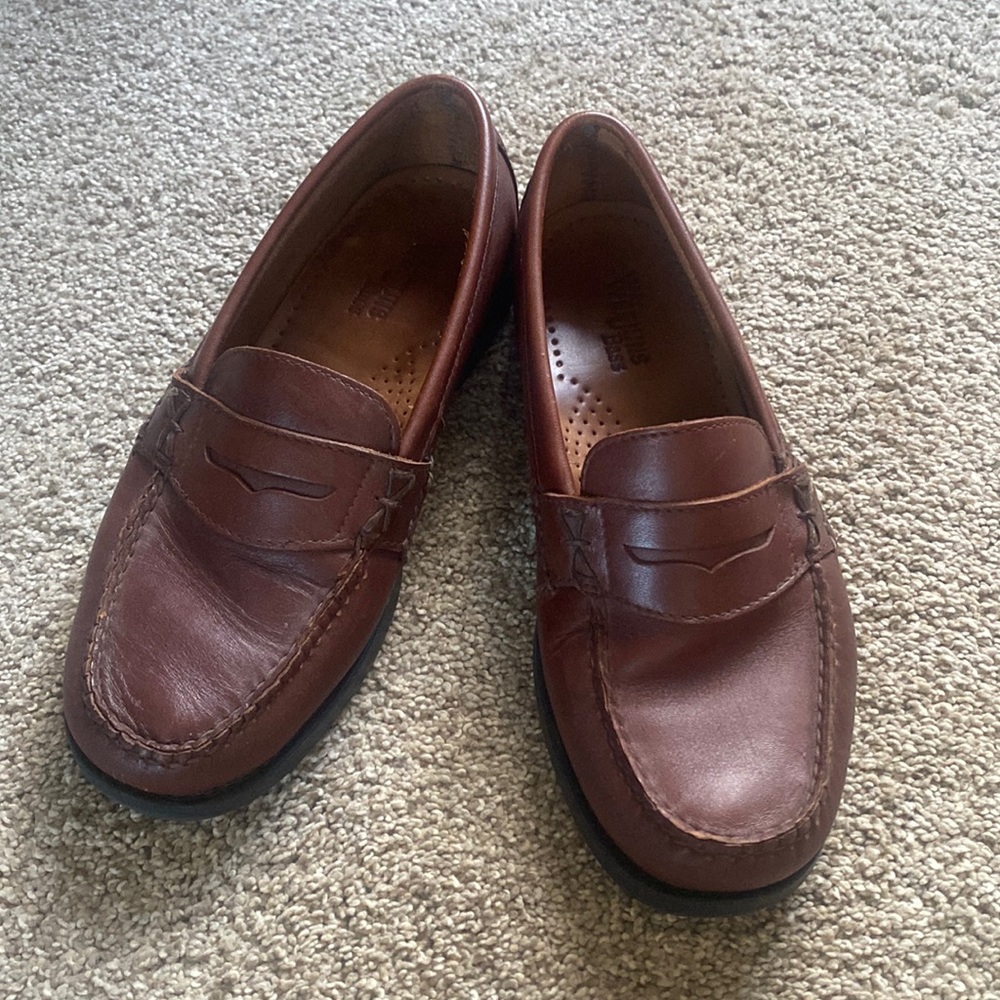 COPY - BASS Penny Loafer Size 7